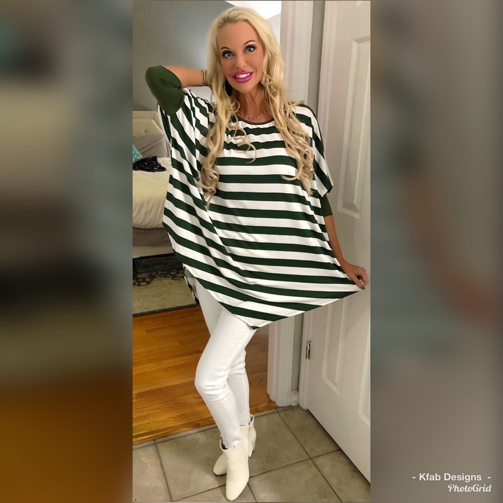 🛍LAST 1! 😊Oversized Striped Tunic! - Picture 7 of 8